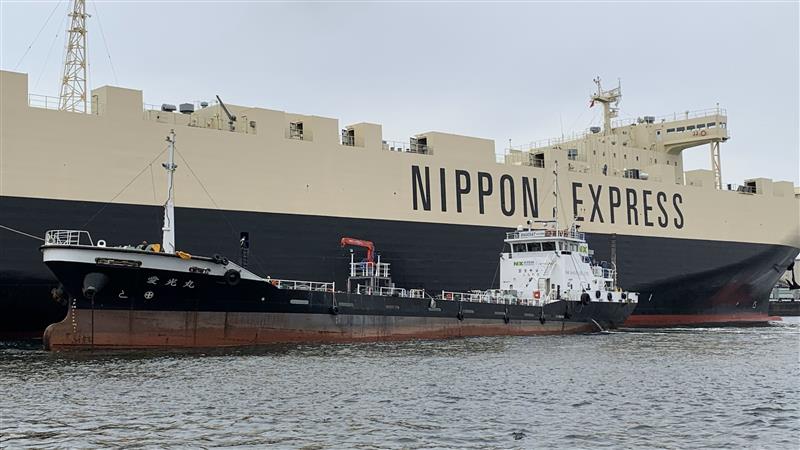 自社バンカー船「愛光丸」